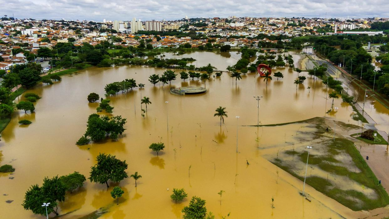 Sorocaba-flooded-heavy-rains-2022