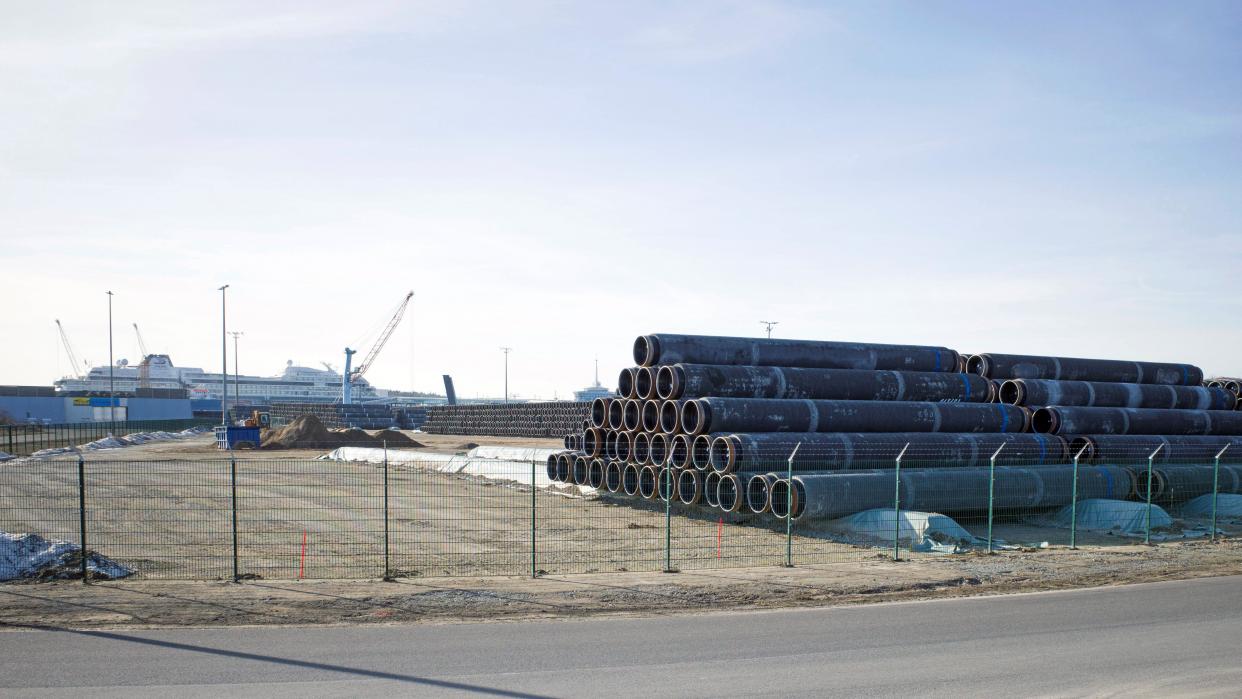 Photo of pipeline pipes for transporting natural gas stored in the seaport of Sassnitz-Mukran