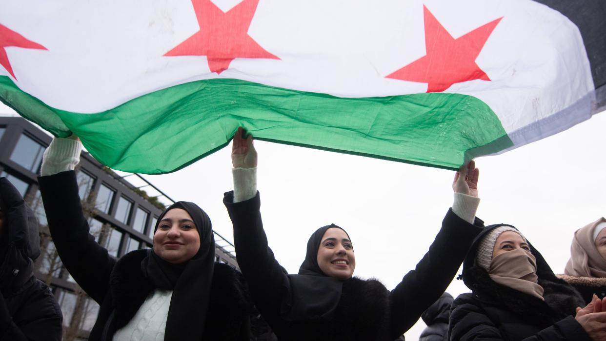 Syrerinnen feiern in Duisburg