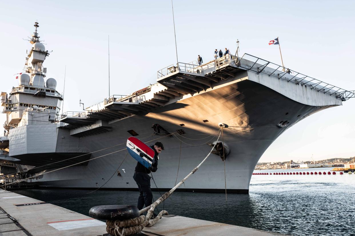 Charles de Gaulle_Toulon