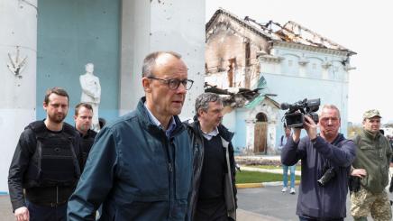 Bild: Merz bei einem Besuch in der Ukraine 2022