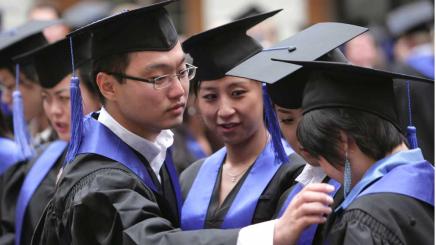 Bild: Ausländische Studierende an der Universität Bonn