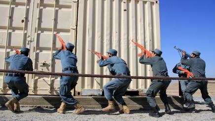 Bild: Angehende afghanische Polizisten in der Ausbildung