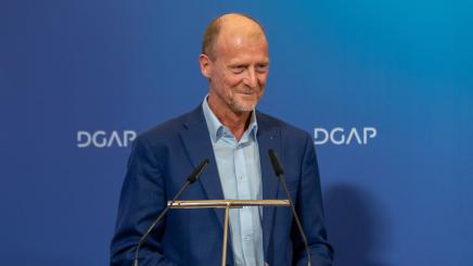 DGAP Präsident Tom Enders bei Mitgliederversammlung 23. Juni 2022