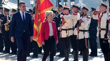 Hristijan Mickoski and Ursula von der Leyen in Skopje