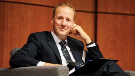 Bild: Porträt Guntram Wolff