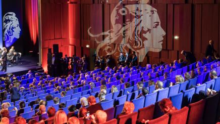 Montrouge, Frankreich 15. März 2022 - Anhörung der Präsidentschaftskandidaten durch den Verband der französischen Bürgermeister.